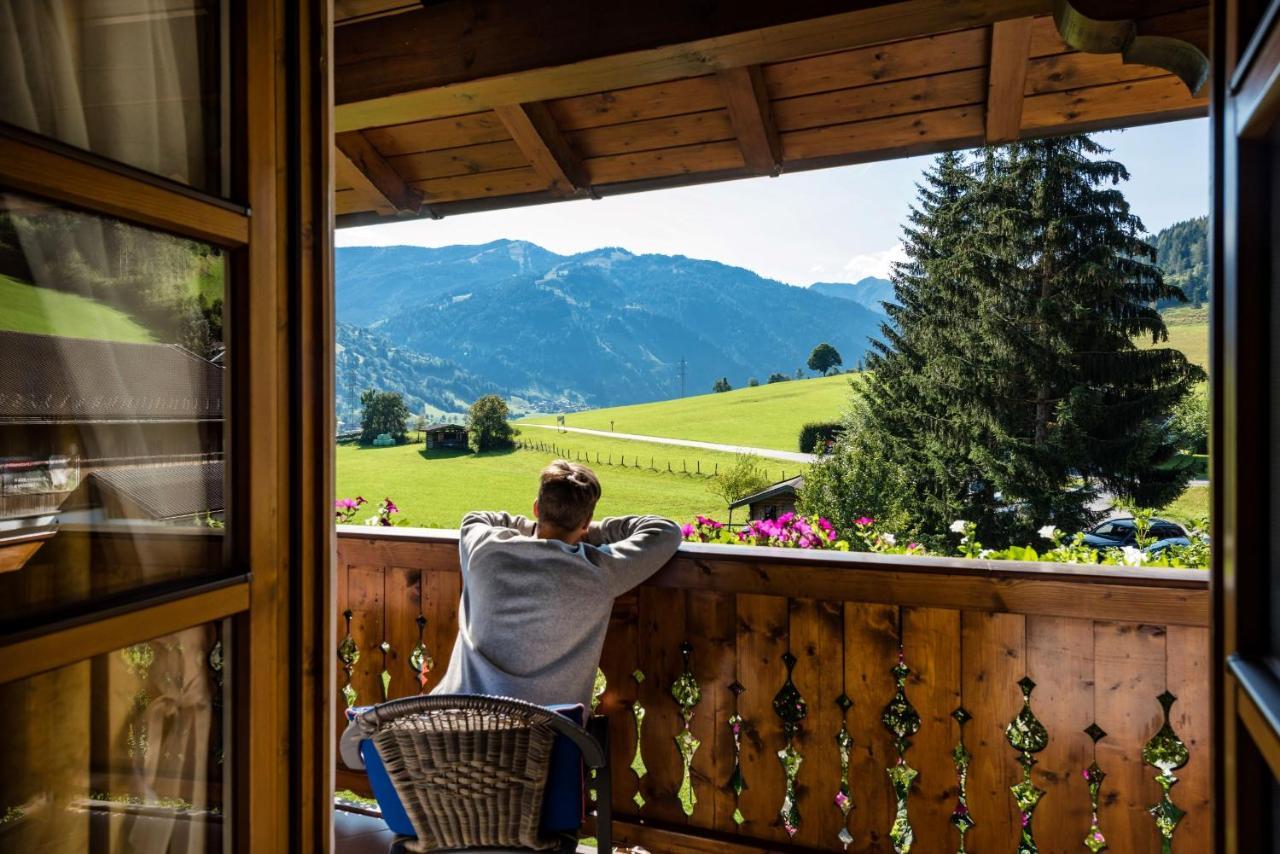 Bauernhofhotel "Die Unterbergerin" - Zimmer Mit Fruehstueck Und Ferienwohnungen In Gastein Mit Gratis Thermeneintritt Дорфгаштайн Экстерьер фото